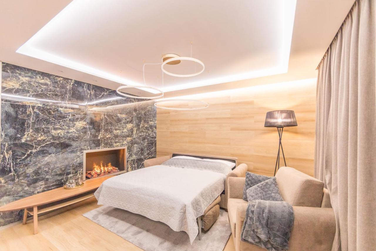Kalvin Restaurant & Pension Rastislavice Екстериор снимка